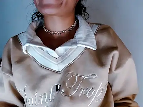 Snapshot of brihanna_lena chatting on 02.18.26 brihanna lena online show from 02.18.26