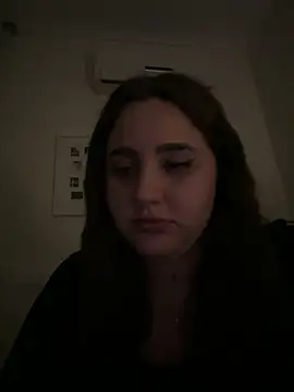 Snapshot of Natalie_21 chatting on 12.23.24 Natalie 21 online show from 12.23.24