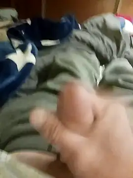 Snapshot of fun2fuck173 chatting on 10.15.25 fun2fuck173 online show from 10.15.25