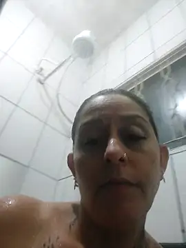 Snapshot of baixinhaloira chatting on 11.26.25 baixinhaloira online show from 11.26.25