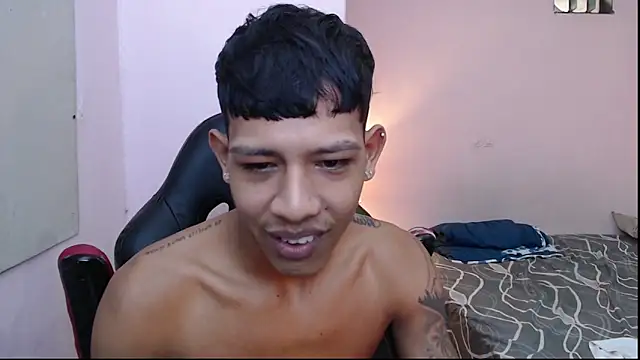 mr stiven  online show from 01.04.25