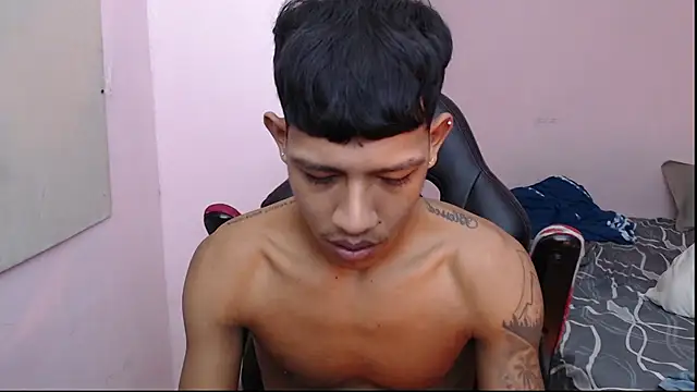 mr stiven  online show from 01.06.25