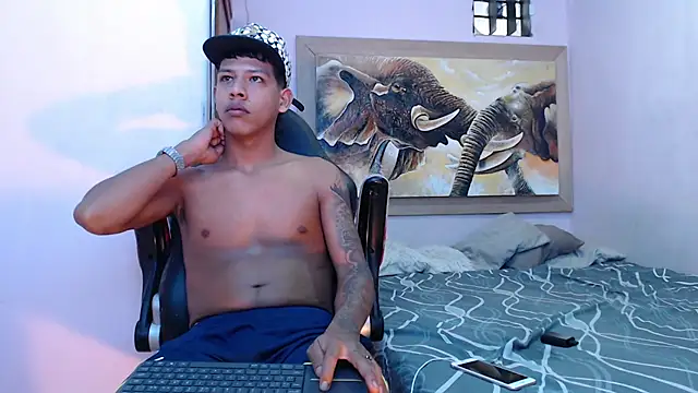 mr stiven  online show from 03.06.25