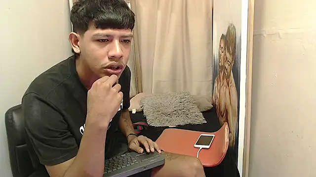 mr stiven  online show from 11.16.25