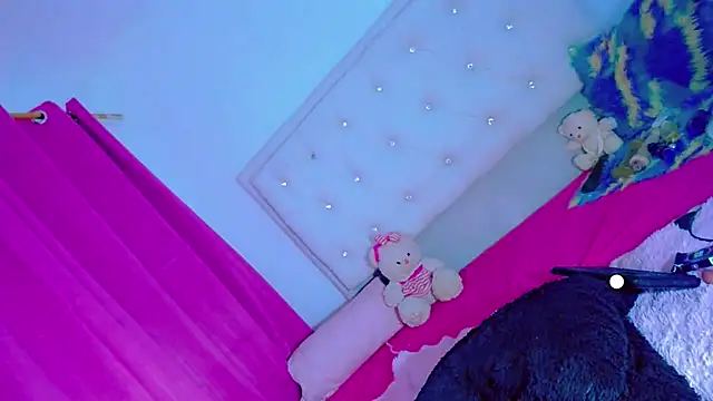 Theylor Rouse online show from 03.25.26