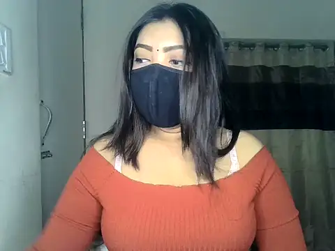 Snapshot of ishi_Beauty chatting on 04.19.26 ishi Beauty online show from 04.19.26