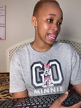 Snapshot of NishA-022 chatting on 01.23.25 NishA-022 online show from 01.23.25