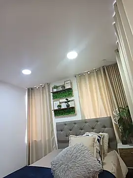 sasi luna online show from 04.08.26