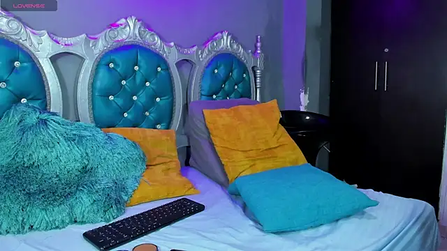 Snapshot of elizabeth_rosa21 chatting on 02.06.25 elizabeth rosa21 online show from 02.06.25