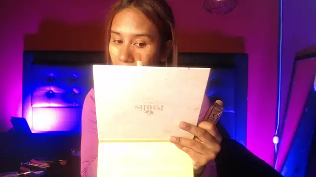 Nicole Brown1126 online show from 03.21.25