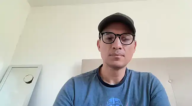 Snapshot of alex_ruiz85 chatting on 02.07.25 alex ruiz85 online show from 02.07.25