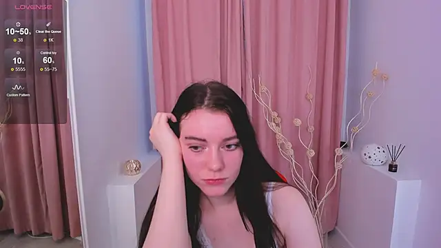 Lana  Cute  online show from 01.03.25