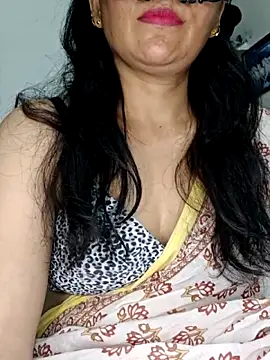 sexy bhabhi69 online show from 04.18.26