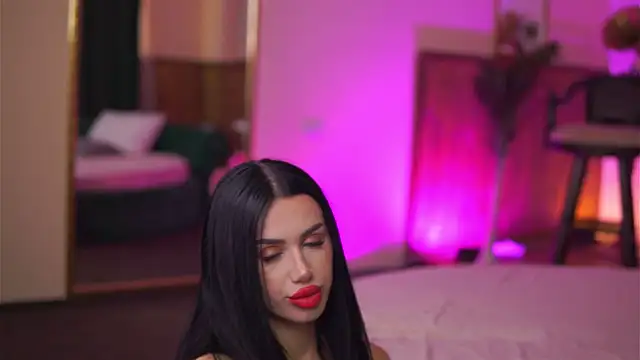 Jenna Day online show from 02.13.25