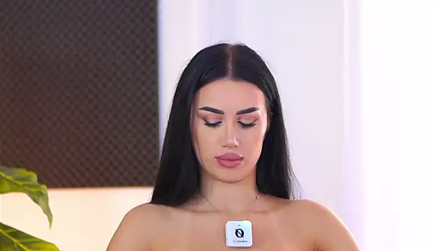 Jenna Day online show from 10.21.25