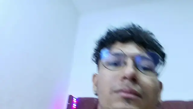 lau hotfox online show from 12.19.24