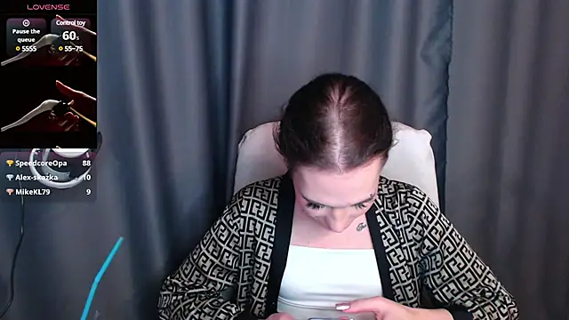 Snapshot of Cassie_Bae chatting on 01.29.25 Cassie Bae online show from 01.29.25