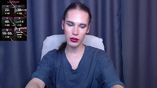 Snapshot of Cassie_Bae chatting on 02.13.25 Cassie Bae online show from 02.13.25