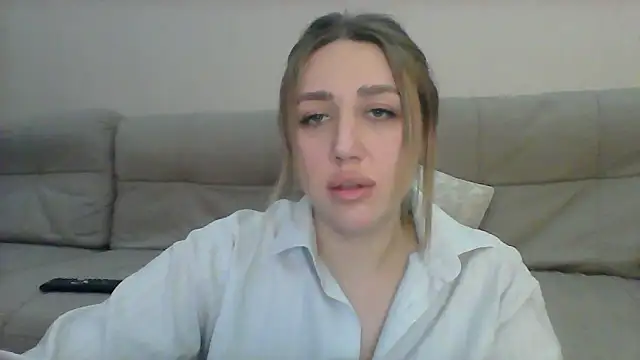 VickyLove047 online show from 01.24.25