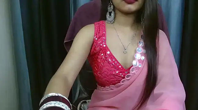 Snapshot of Baby_Zahira chatting on 01.12.25 Baby Zahira online show from 01.12.25