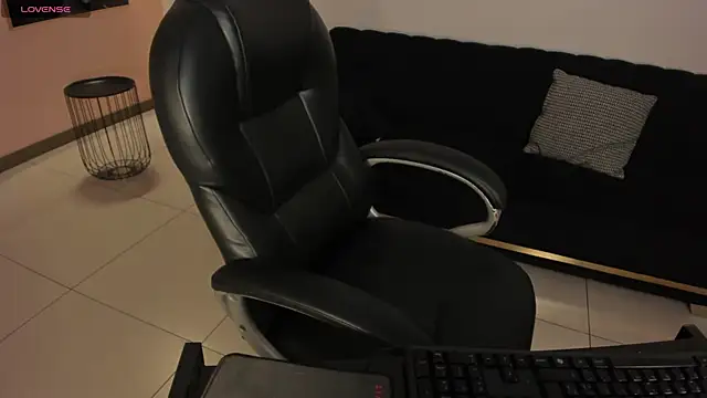 FernandaX1 online show from 12.17.25