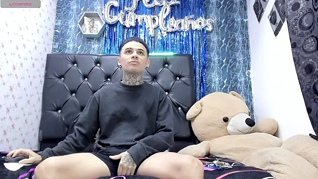 exotic hot couple online show from 02.01.26