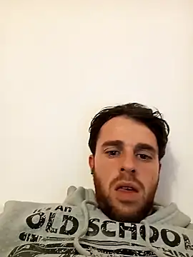 Snapshot of pocholoibz chatting on 02.01.26 pocholoibz online show from 02.01.26