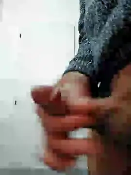 Snapshot of ehabre chatting on 12.14.24 ehabre online show from 12.14.24