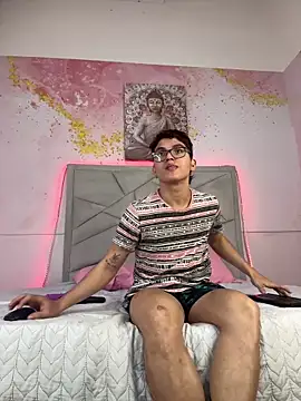 Snapshot of JACK_BLOSSOM_ chatting on 12.22.24 JACK BLOSSOM online show from 12.22.24