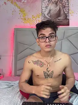 Snapshot of JACK_BLOSSOM_ chatting on 12.28.24 JACK BLOSSOM online show from 12.28.24