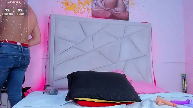 Snapshot of JACK_BLOSSOM_ chatting on 12.29.24 JACK BLOSSOM online show from 12.29.24