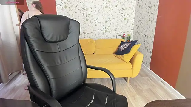 DarkErica online show from 04.17.26