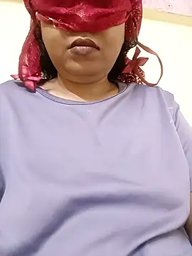 Snapshot of sunita-doll chatting on 06.17.26 sunita-doll online show from 06.17.26