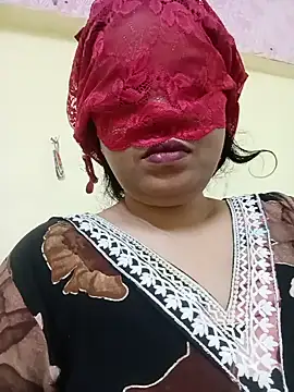 Snapshot of sunita-doll chatting on 06.22.26 sunita-doll online show from 06.22.26