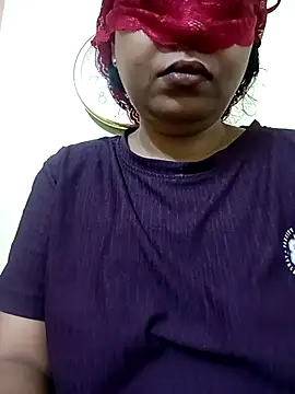 Snapshot of sunita-doll chatting on 06.24.26 sunita-doll online show from 06.24.26