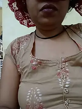 Snapshot of sunita-doll chatting on 08.03.26 sunita-doll online show from 08.03.26