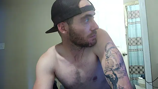 Snapshot of Huntzg23 chatting on 05.21.26 Huntzg23 online show from 05.21.26