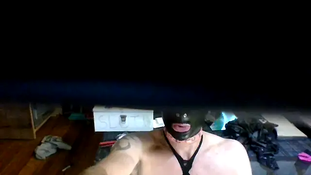 Snapshot of kinkycdslutsv chatting on 03.25.26 kinkycdslutsv online show from 03.25.26