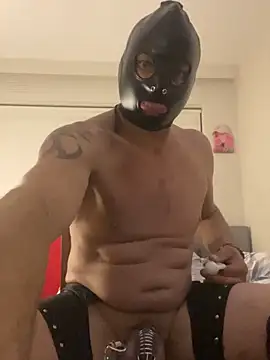 Snapshot of kinkycdslutsv chatting on 03.27.26 kinkycdslutsv online show from 03.27.26