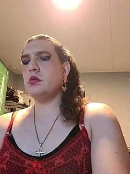 Snapshot of RosaXochitl chatting on 12.30.24 RosaXochitl online show from 12.30.24