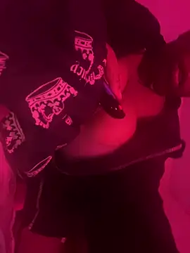 kiaxkiaa online show from 12.31.24