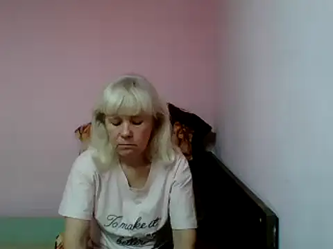 sakura blonde online show from 03.05.25