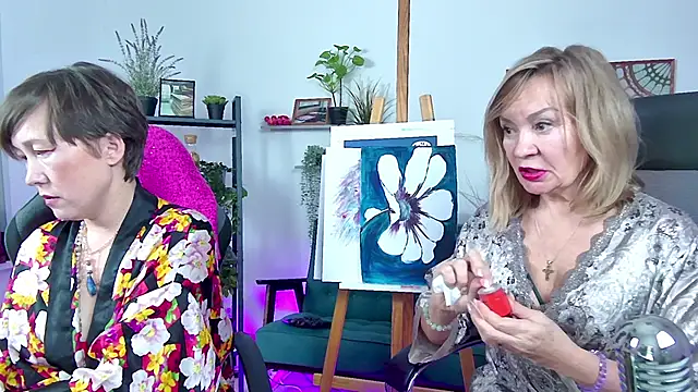 Snapshot of RosalindaFortuna chatting on 01.24.25 RosalindaFortuna online show from 01.24.25