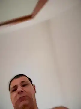 SecretlyDD online show from 11.05.25