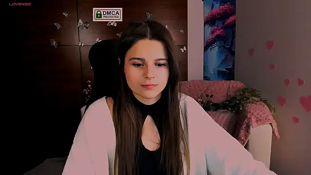 Snapshot of berry_alma chatting on 02.24.25 berry alma online show from 02.24.25