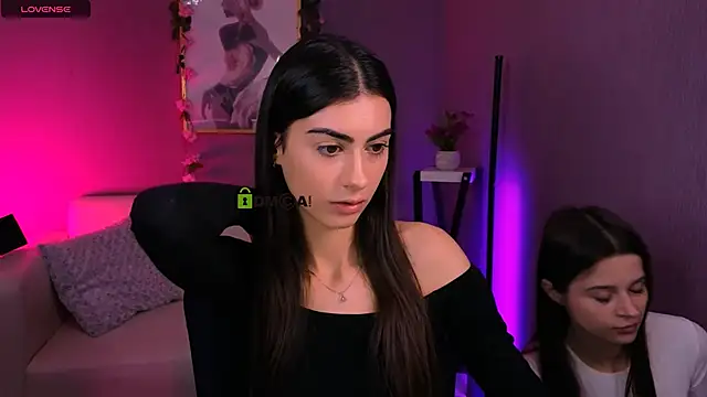 Snapshot of berry_alma chatting on 12.03.25 berry alma online show from 12.03.25