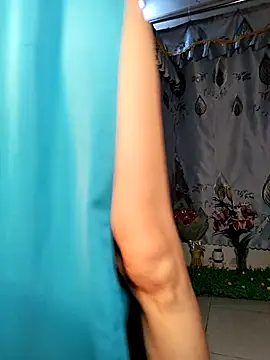 Snapshot of Lucy_limon chatting on 03.21.25 Lucy limon online show from 03.21.25