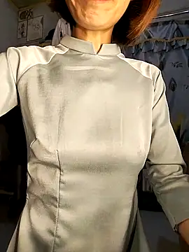 Snapshot of Lucy_limon chatting on 09.17.25 Lucy limon online show from 09.17.25