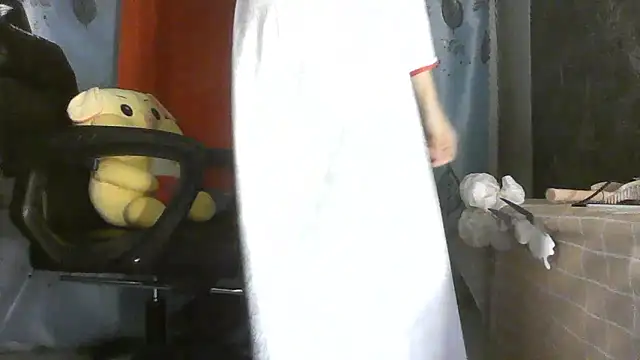 Snapshot of Lucy_limon chatting on 09.22.25 Lucy limon online show from 09.22.25