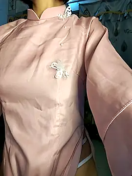 Snapshot of Lucy_limon chatting on 10.06.25 Lucy limon online show from 10.06.25